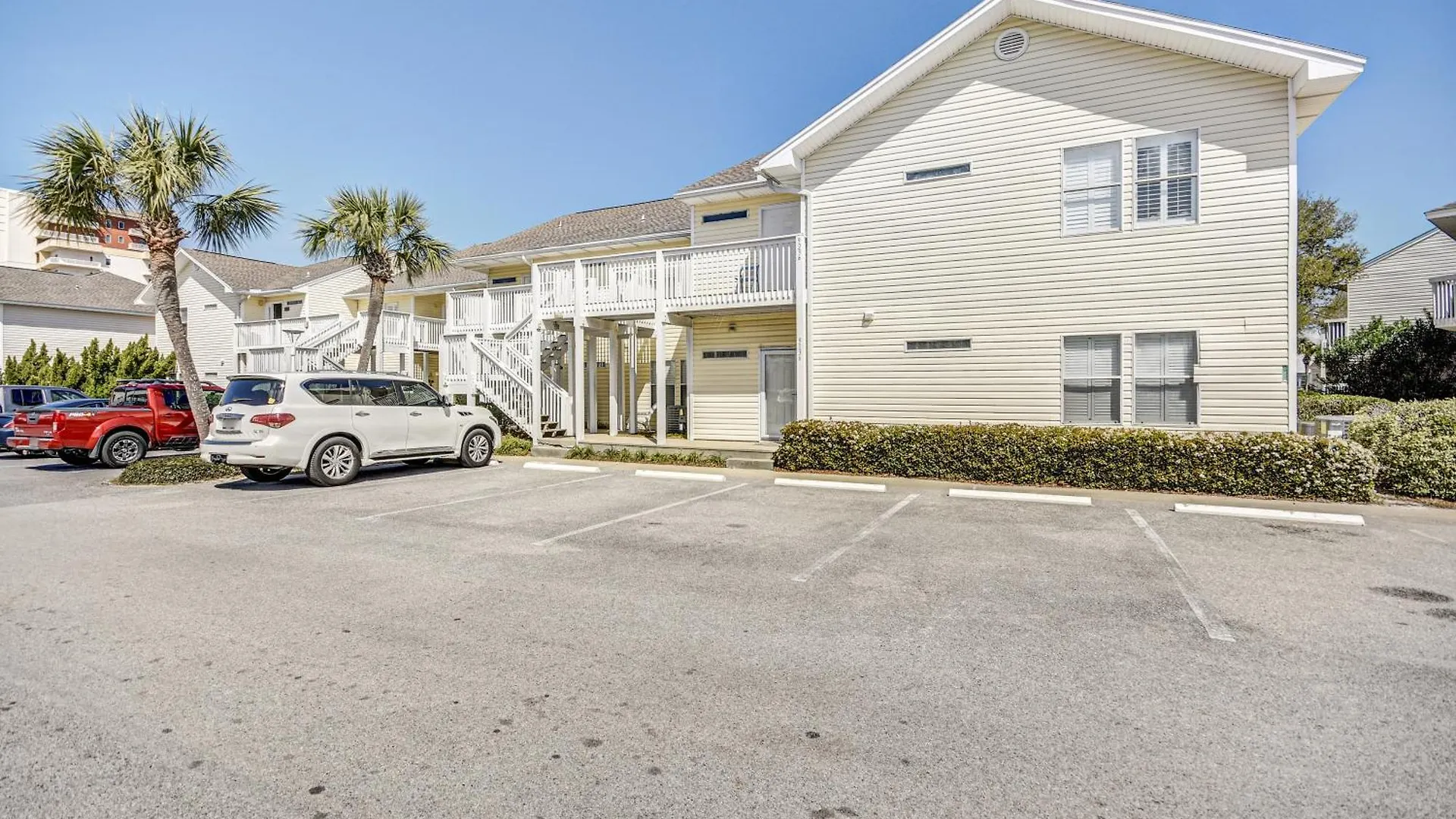 Sandpiper Cove 9133- By Holiday Isle Properties Destin Apartment