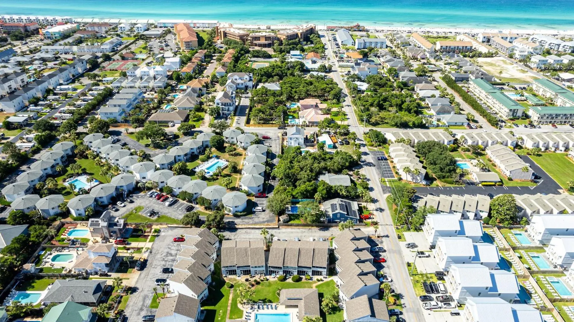Apartment Sandpiper Cove 9133- By Holiday Isle Properties Destin